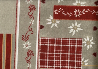 Landhaus Weihnachtsstoff mit Herzen, Edelwei, Rot-Beige, Baumwolle beschichtet, Breite 160cm